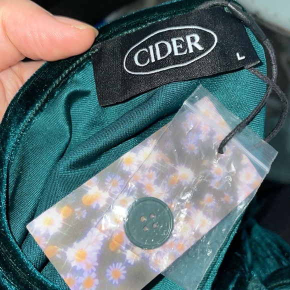 Cider button up emerald green velvet halter waistcoat top - Picture 3 of 5